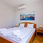 Kate - Two Bedroom With Sea View دوبروفينك