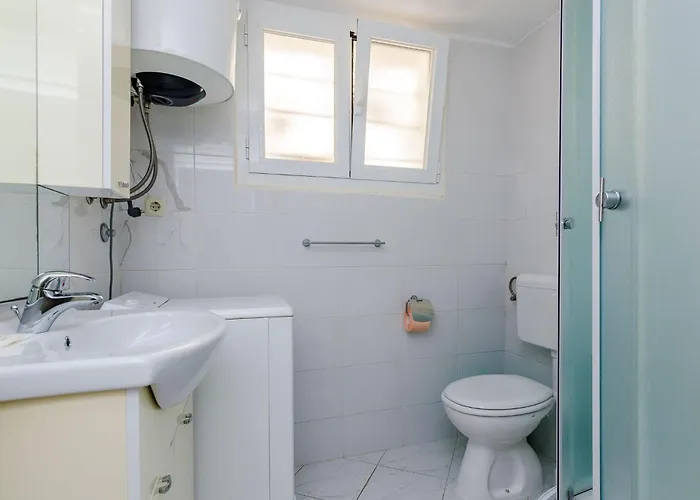 Kate - Two Bedroom With Sea View Apartament Dubrownik